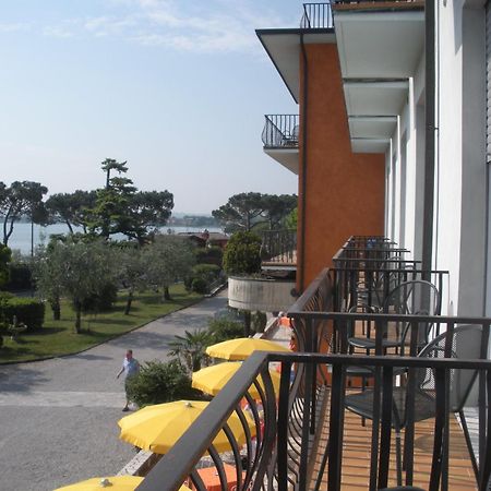 Hotel Mirabello Sirmione Zewnętrze zdjęcie