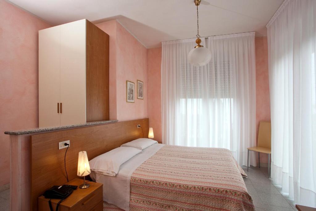 Hotel Mirabello Sirmione Zewnętrze zdjęcie